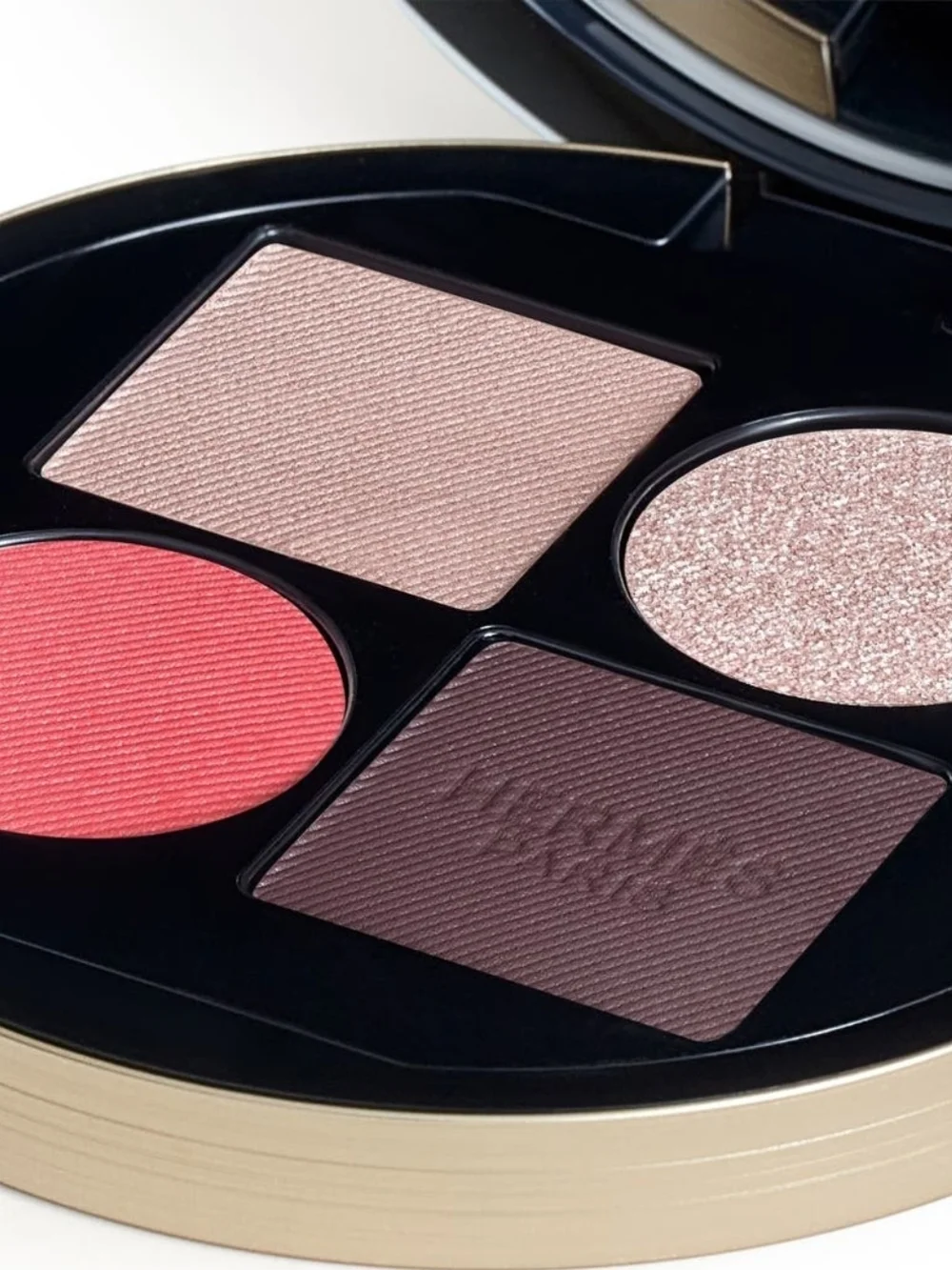 NEW~ Hermès Ombres d'Hermès - Eyeshadow Quartet~ 01 Ombres Pétales